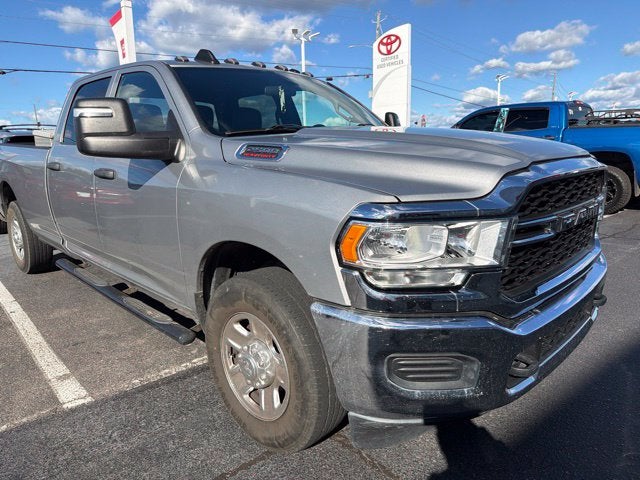 2023 RAM 2500 Tradesman Crew Cab 4x2 8' Box