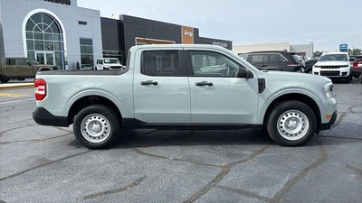 2022 Ford Maverick XL