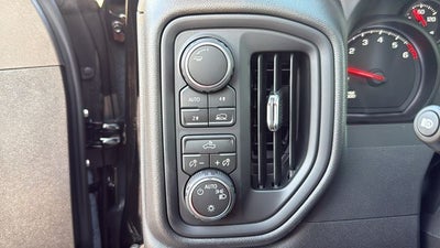 2026 Chevrolet Silverado 1500 4WD Crew Cab Short Bed Custom