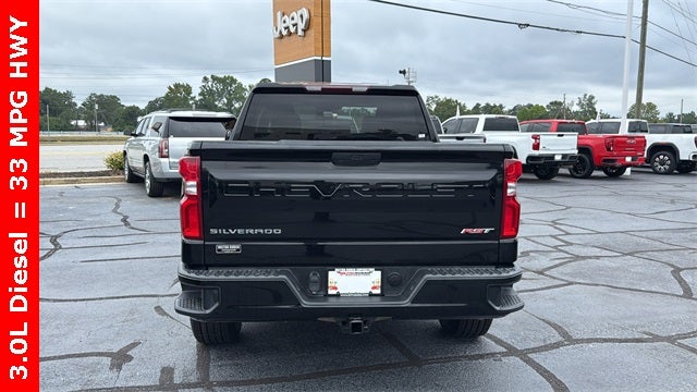 2021 Chevrolet Silverado 1500 2WD Crew Cab Short Bed RST