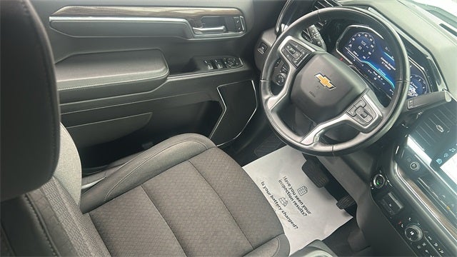 2025 Chevrolet Silverado 1500 LT LT1