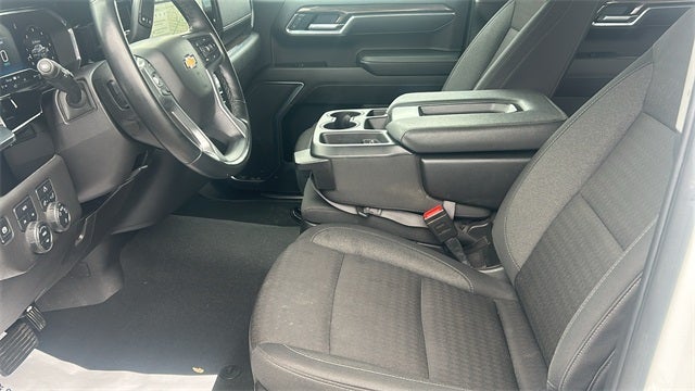 2025 Chevrolet Silverado 1500 LT LT1