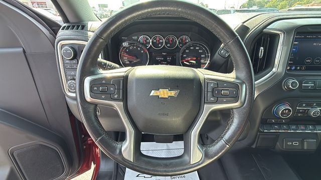 2022 Chevrolet Silverado 1500 LTD 4WD Crew Cab Short Bed LT