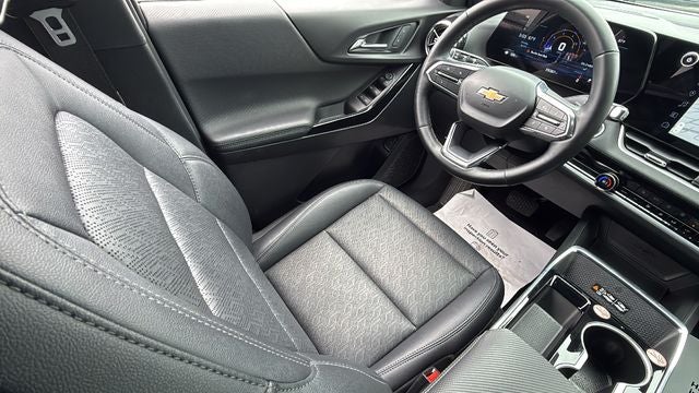 2025 Chevrolet Equinox FWD LT