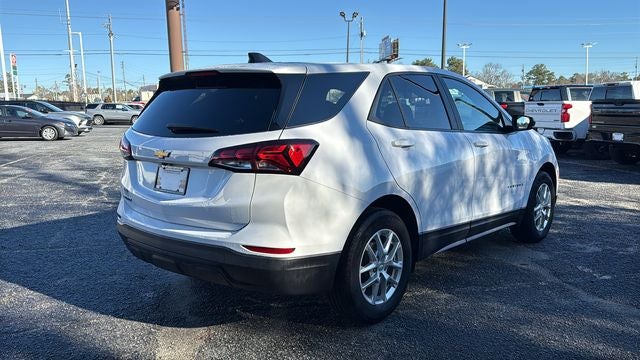 2024 Chevrolet Equinox FWD LS