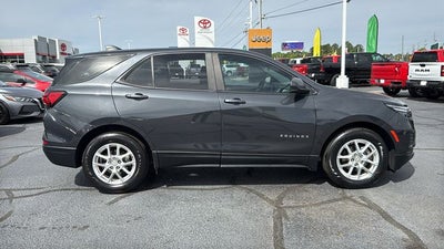 2022 Chevrolet Equinox FWD LS