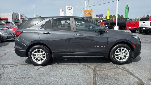 2022 Chevrolet Equinox FWD LS