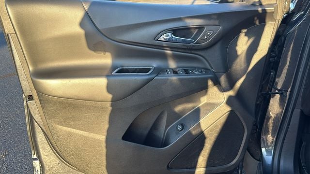 2022 Chevrolet Equinox FWD LT