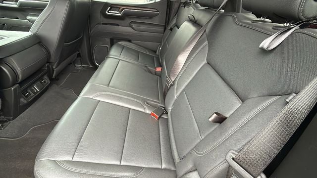 2025 GMC Sierra 1500 4WD Crew Cab Short Box SLT