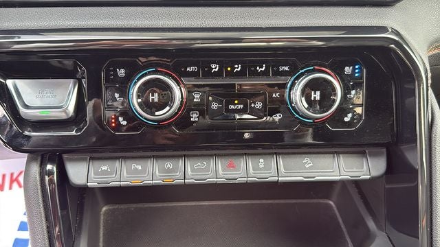 2023 GMC Sierra 1500 4WD Crew Cab Short Box AT4