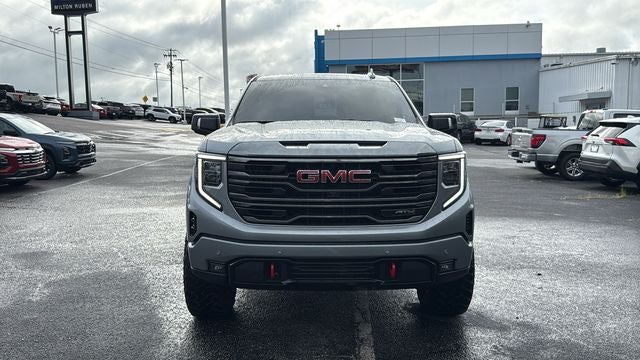 2024 GMC Sierra 1500 4WD Crew Cab Short Box AT4