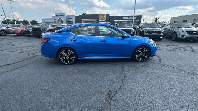 2022 Nissan Sentra SR Xtronic CVT