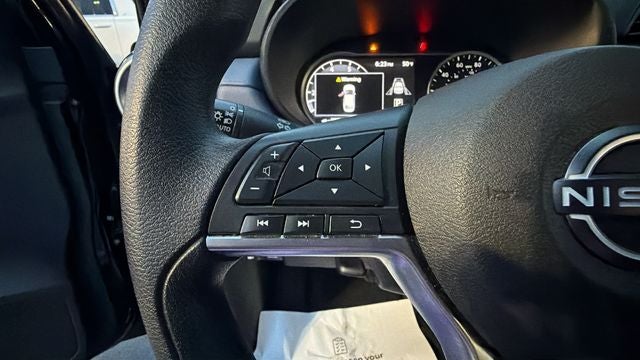 2024 Nissan Versa 1.6 SV