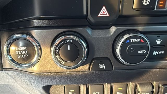 2022 Toyota Tacoma 4WD TRD Off Road
