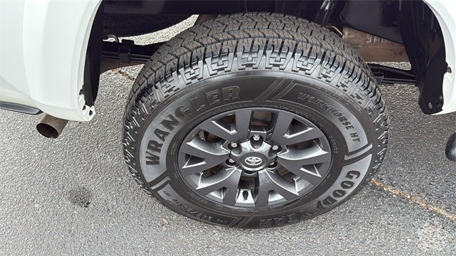 2023 Toyota Tacoma SR5