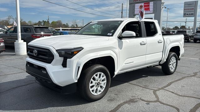 2025 Toyota Tacoma SR5