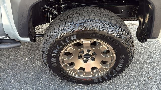 2025 Toyota Tacoma Hybrid Trailhunter