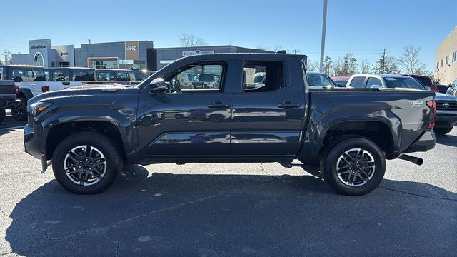 2024 Toyota Tacoma Hybrid TRD Sport