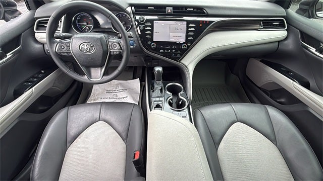 2020 Toyota Camry XLE Hybrid