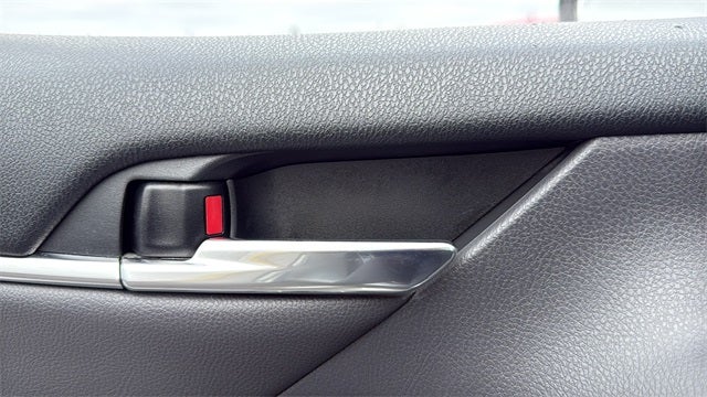 2020 Toyota Camry XLE Hybrid