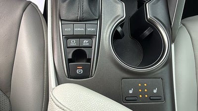 2024 Toyota Camry Hybrid XSE