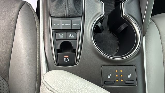 2024 Toyota Camry Hybrid XSE