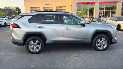 2023 Toyota RAV4 Hybrid XLE