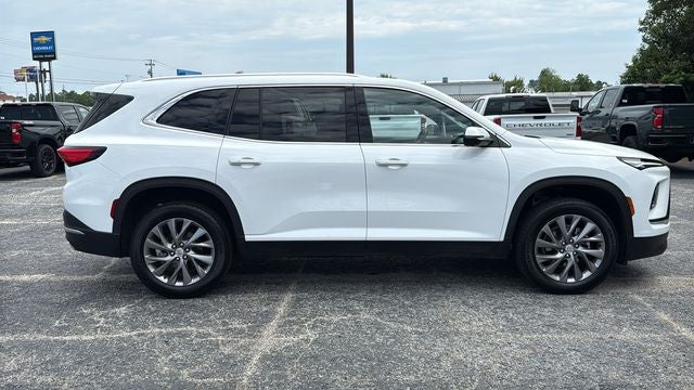 2025 Buick Enclave Preferred FWD