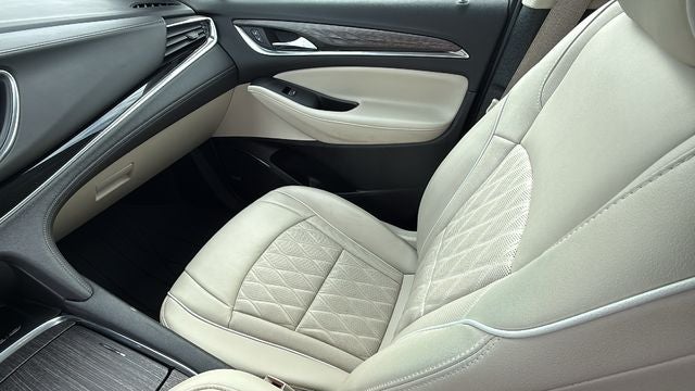 2022 Buick Enclave FWD Avenir