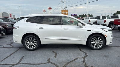 2022 Buick Enclave FWD Avenir