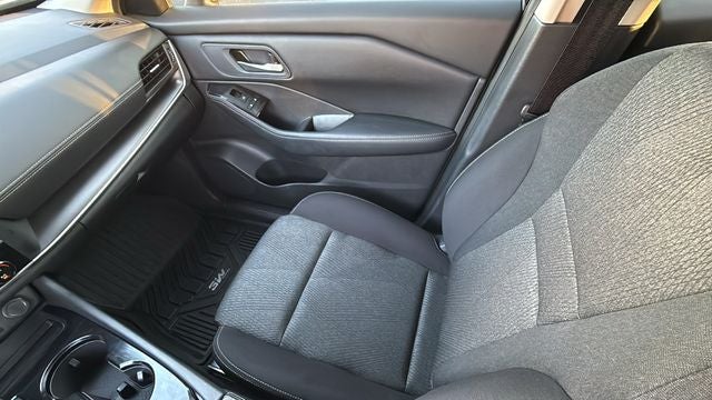 2025 Nissan Rogue SV FWD