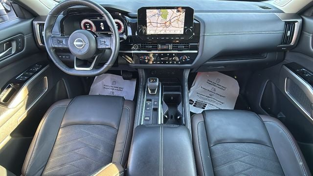 2024 Nissan Pathfinder Platinum FWD