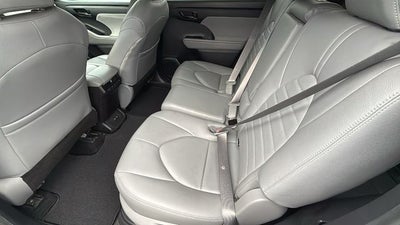 2021 Toyota Highlander Hybrid LE
