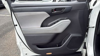 2021 Toyota Highlander Hybrid LE