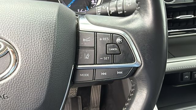 2021 Toyota Highlander Hybrid LE