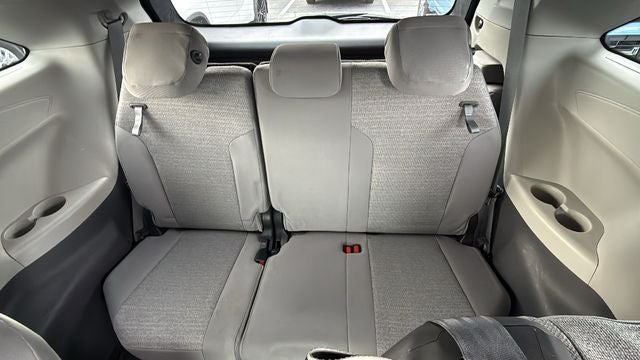 2022 Toyota Sienna LE