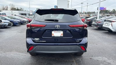 2023 Toyota Highlander XLE