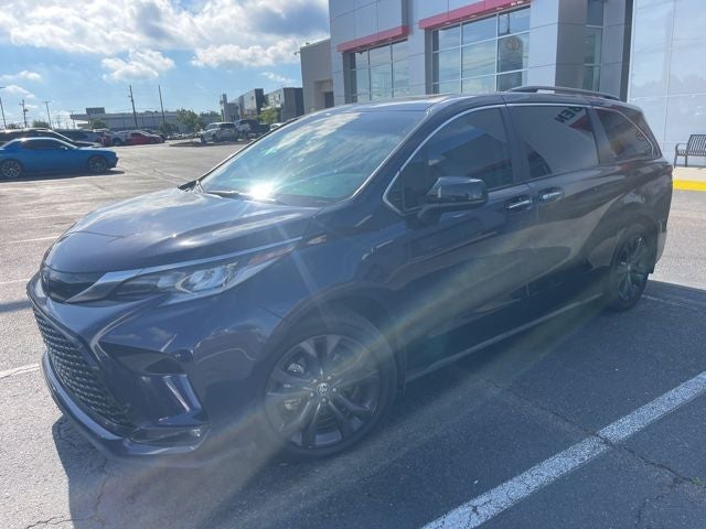 2024 Toyota Sienna XSE 7 Passenger