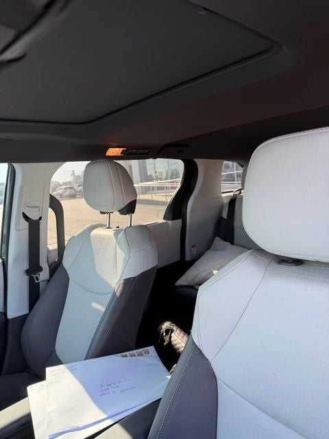 2024 Toyota Sienna XSE 7 Passenger