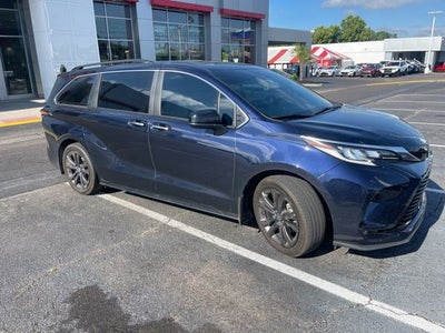 2024 Toyota Sienna XSE 7 Passenger