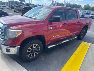 2017 Toyota Tundra SR5 5.7L V8