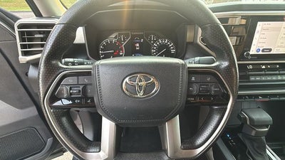 2022 Toyota Tundra 4WD SR5