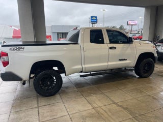 2017 Toyota Tundra SR 4.6L V8
