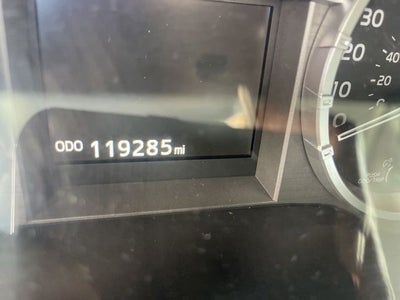 2017 Toyota Tundra SR5 5.7L V8