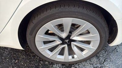 2023 Tesla Model 3 Rear-Wheel Drive