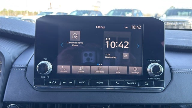 2022 Mitsubishi Outlander Base