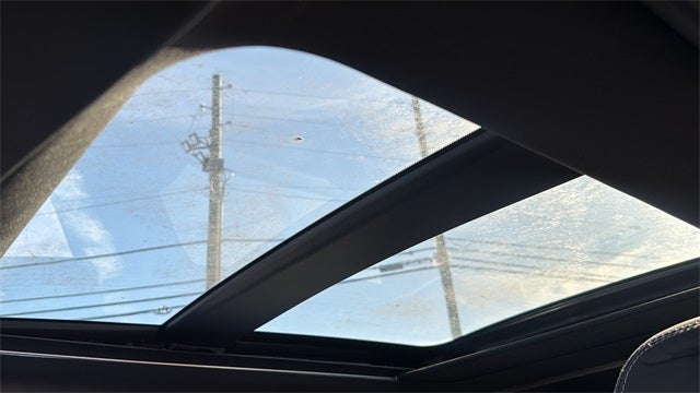 2022 Mitsubishi Outlander Base