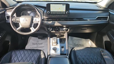 2022 Mitsubishi Outlander SEL