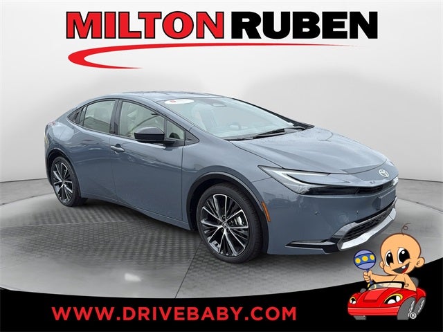 2025 Toyota Prius XLE