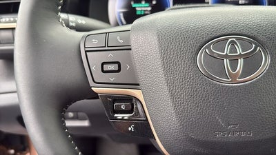 2026 Toyota Crown Platinum